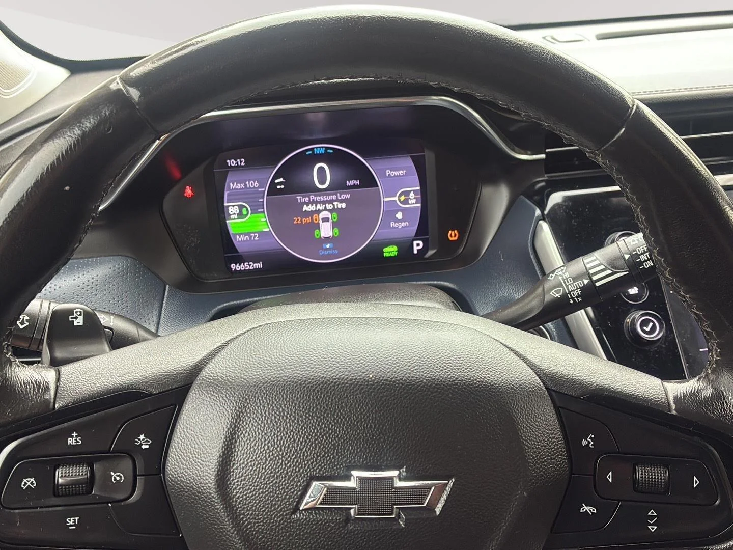 Used 2022 Gray Ghost Metallic Chevrolet Premier image 30