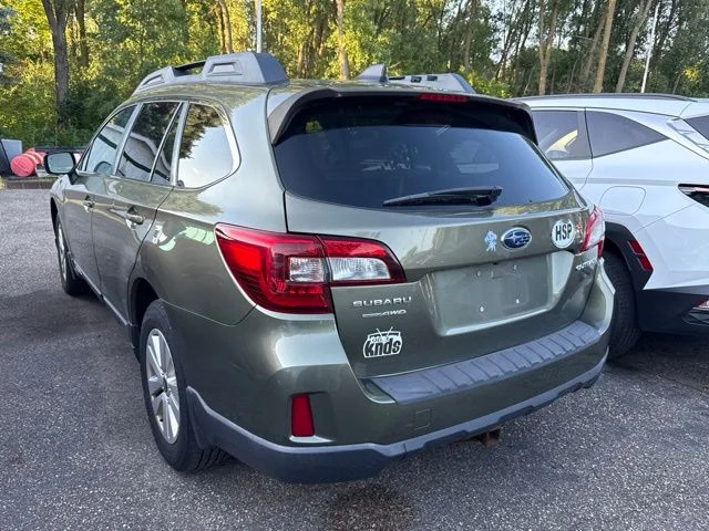 Used 2016 Green Subaru 2.5i Premium image 3