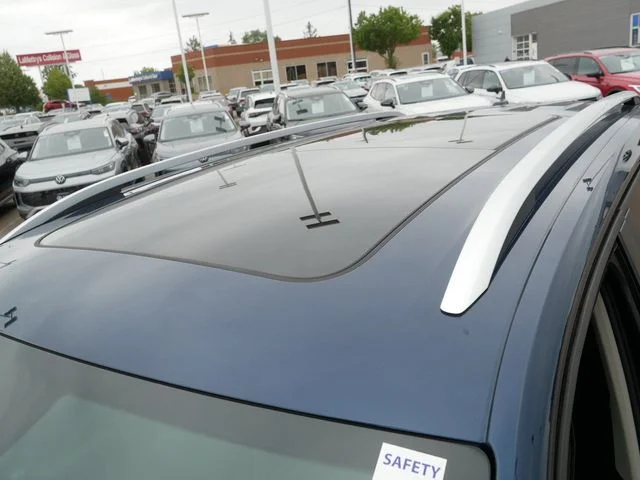 Used 2023 Blue Metallic Volkswagen SEL image 11