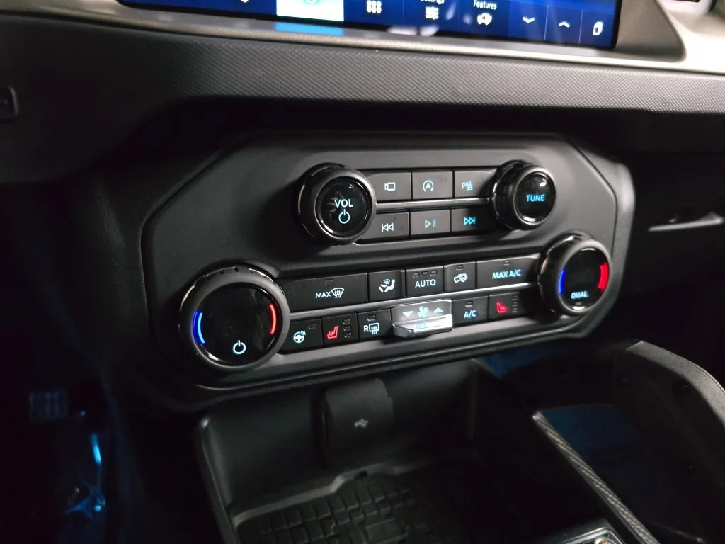 Used 2024 Red Ford Raptor image 26