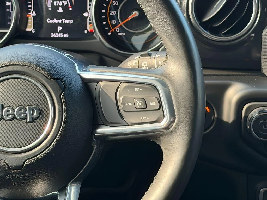 Used 2023 Bright White Jeep Sahara Altitude image 14
