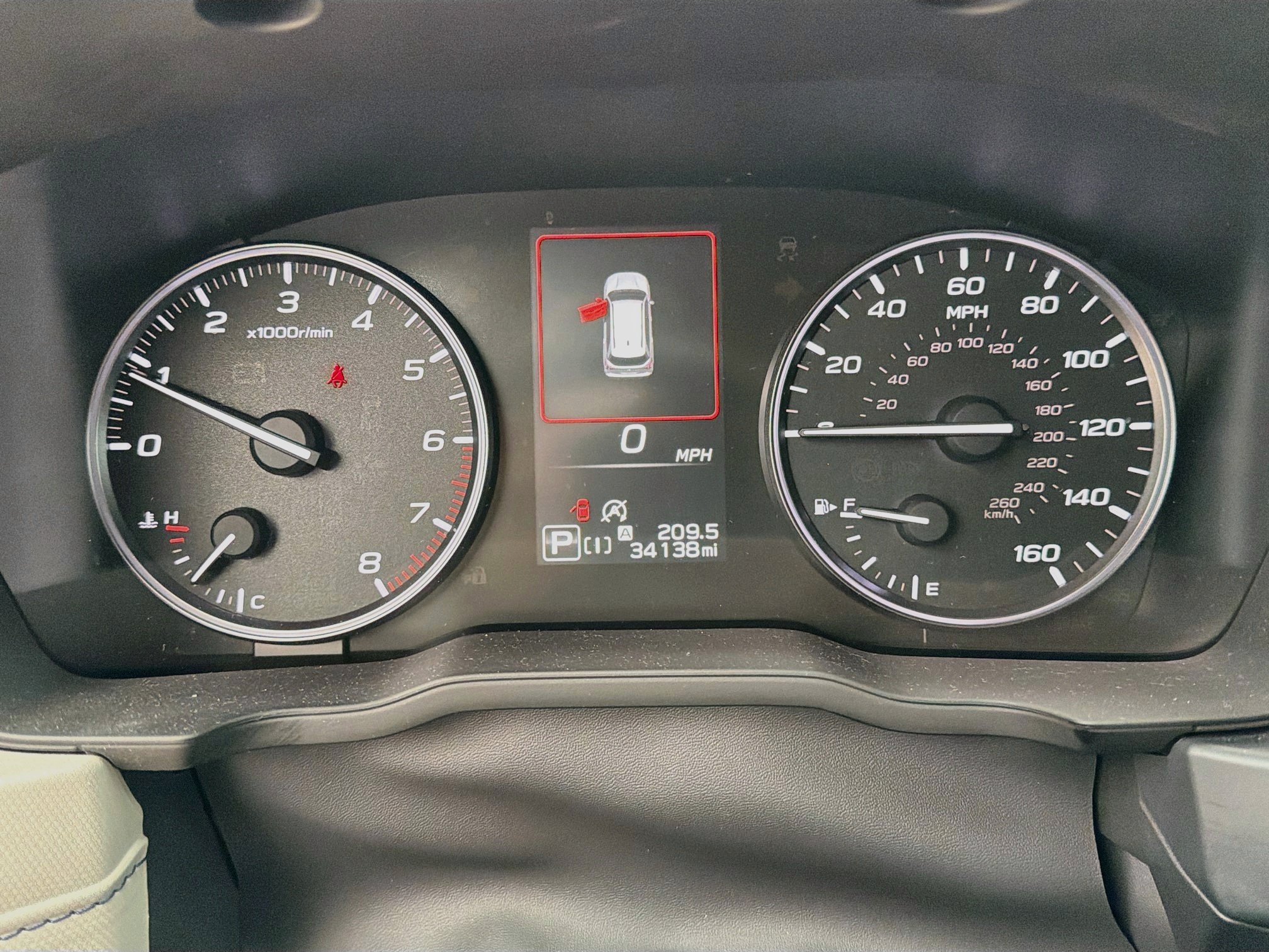 Used 2025 Crystal White Pearl Subaru Premium image 39