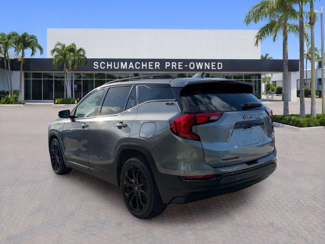 Used 2021 Gray GMC SLE image 5
