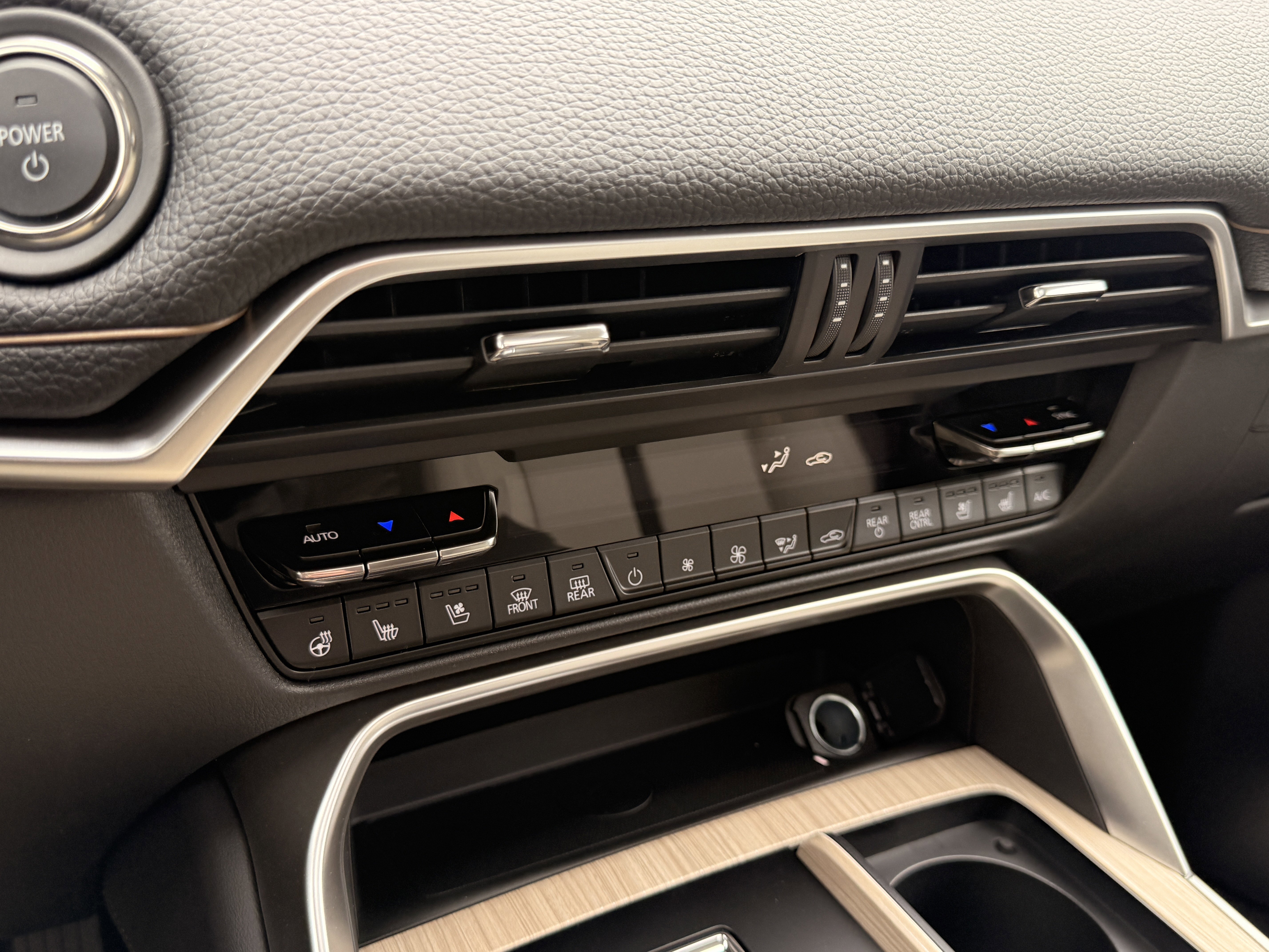New 2026 Rhodium White Premium Mazda Preferred AWD image 4