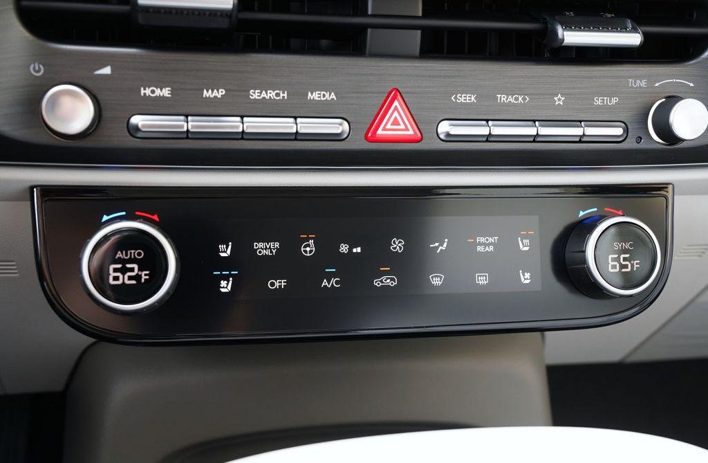 New 2026 Ecotronic Gray Pearl Hyundai SEL Premium image 23