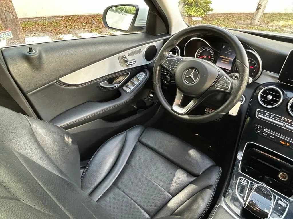 Used 2016 White Mercedes-Benz C 300 image 9