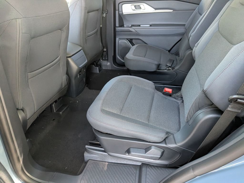 New 2026 Vapor Blue Metallic Ford Active image 29