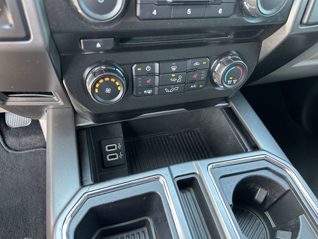 Used 2018 Red Ford XLT image 37