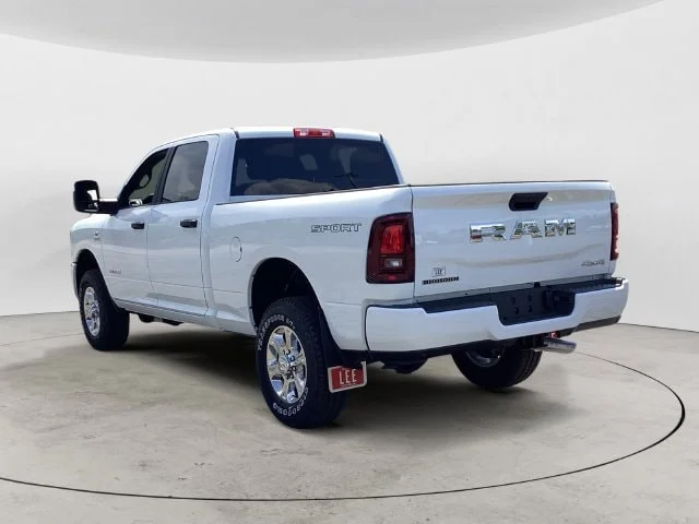 New 2026 Bright White Clearcoat Ram BIG HORN CREW CAB 4X4 6