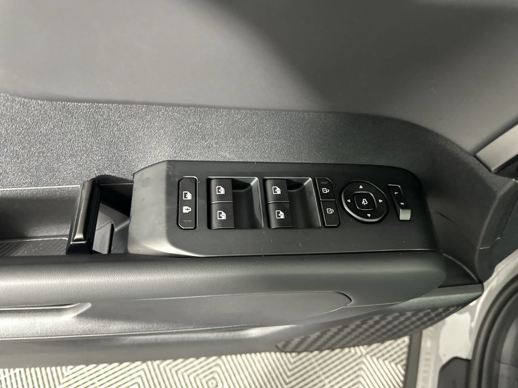 New 2027 Wolf Gray Kia X-Line EX image 3