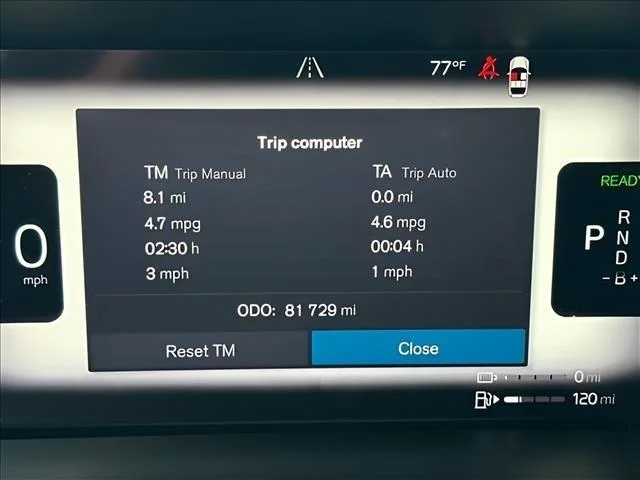 Used 2023  Volvo Plus Bright Theme image 20