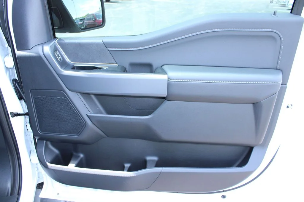 New 2026 White Ford XLT image 30