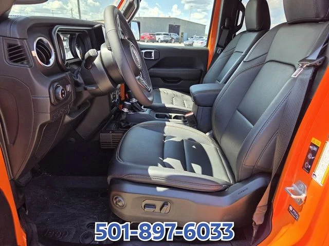Used 2025 Orange Jeep High Tide image 8
