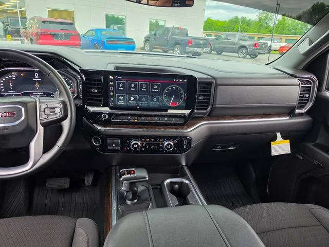Used 2024 Black GMC Elevation image 15