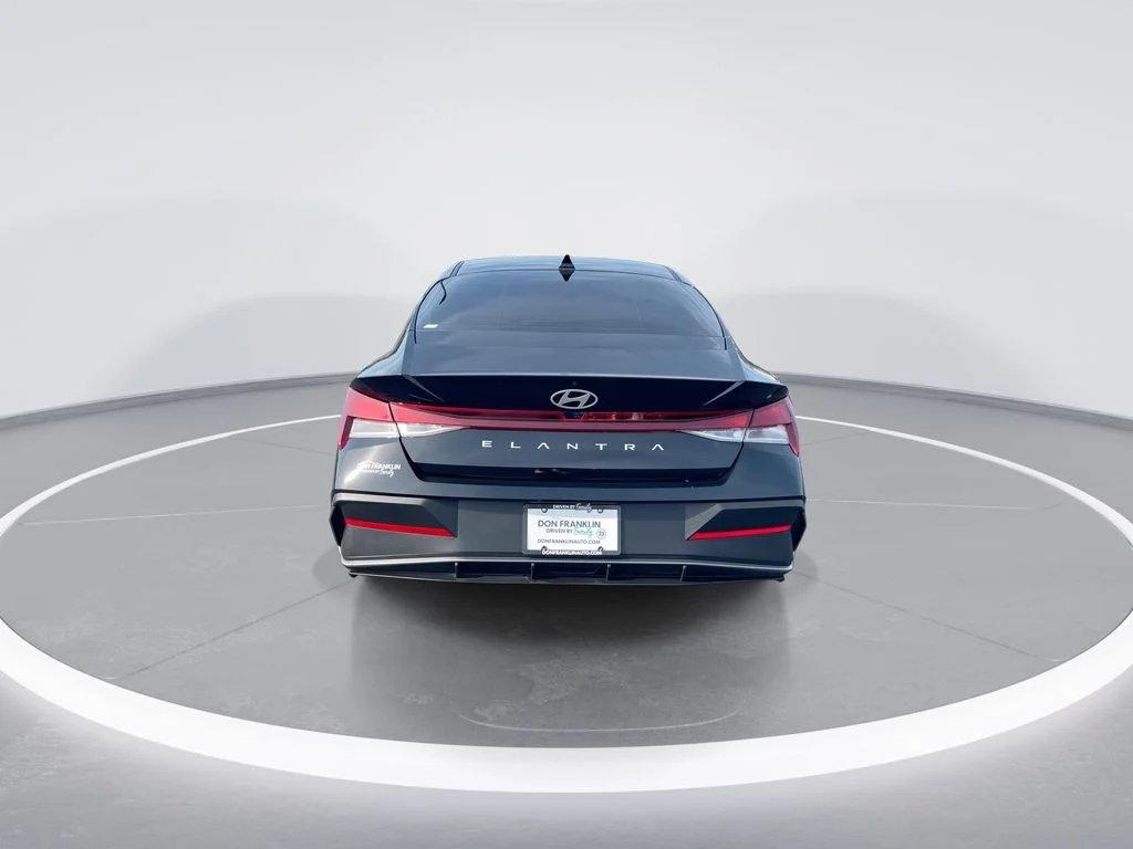 Used 2026 Black Hyundai SE image 7