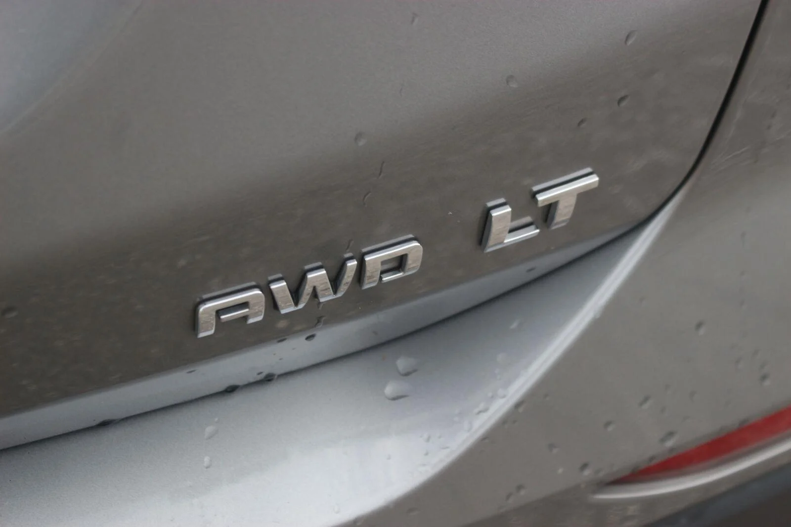 Used 2024 Sterling Gray Metallic Chevrolet LT image 10