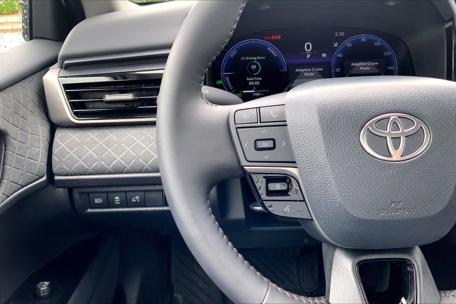 2026 Toyota Camry XLE - Photo 23