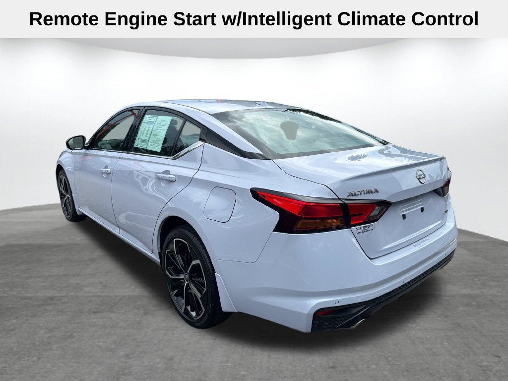 Used 2025 Gray Nissan 2.5 SR image 8