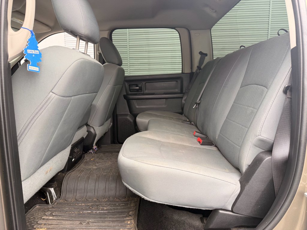 Used 2015 Prairie Pearlcoat Ram Tradesman image 7