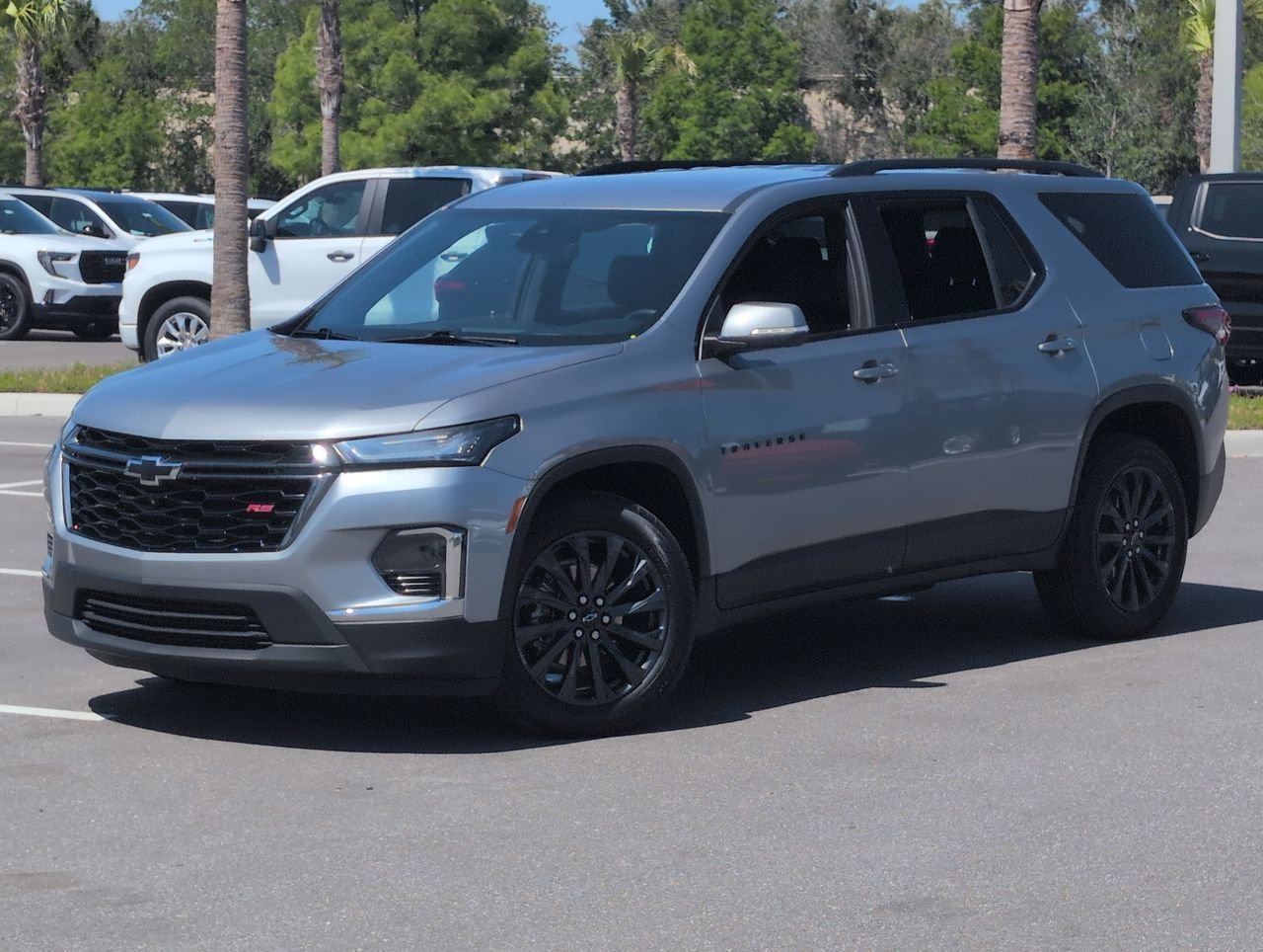 2024 Chevrolet Traverse FWD RS's photo