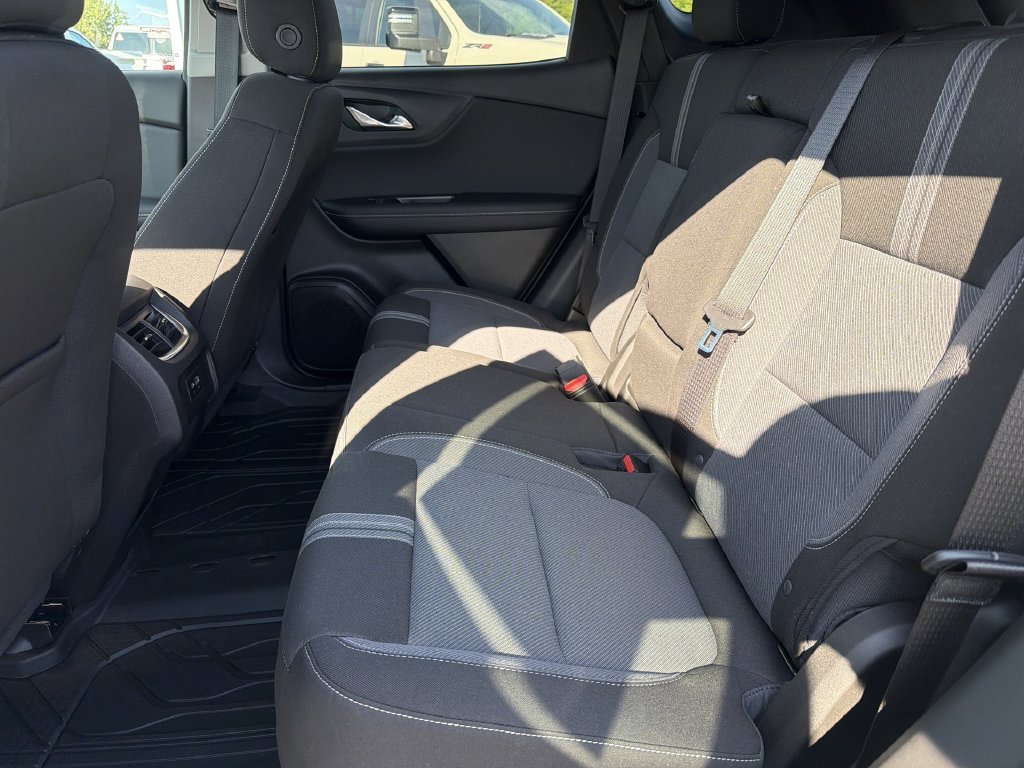 2026 Chevrolet Blazer 2LT - Photo 10