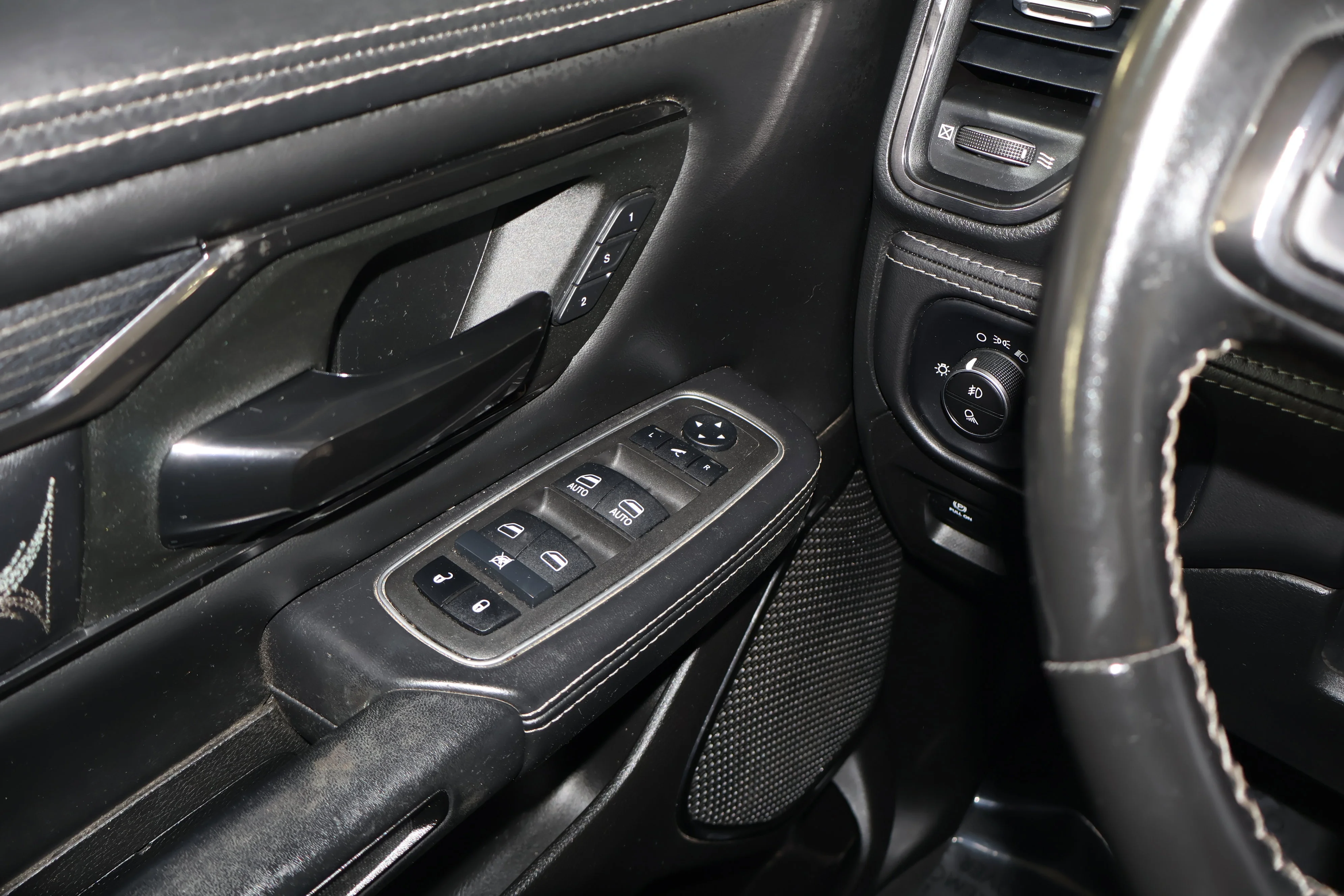 2022 RAM Ram 1500 Pickup Limited - Photo 39