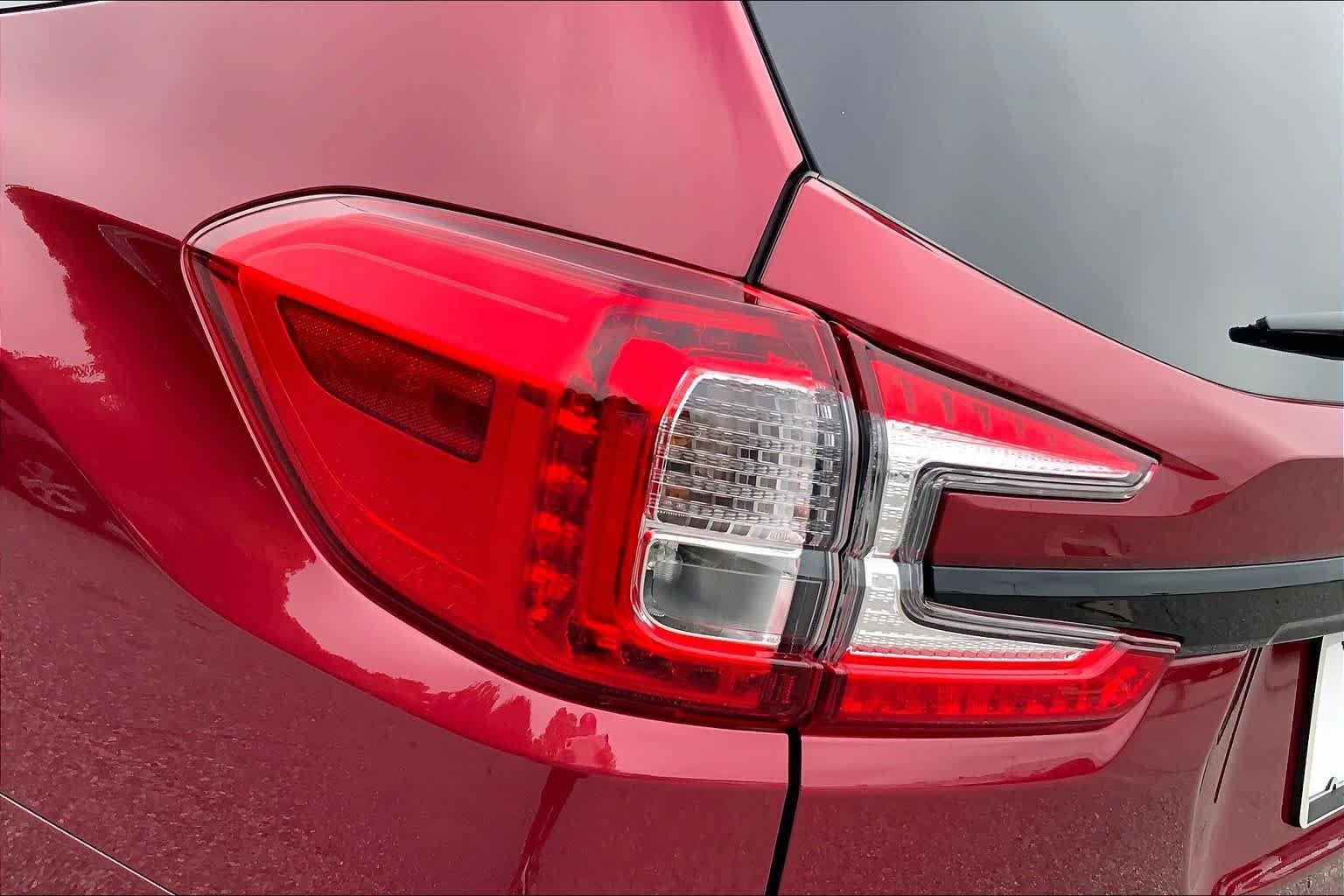 Used 2023 Crimson Red Pearl Subaru Onyx Edition image 25