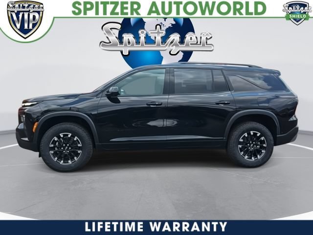New 2026 Mosaic Black Metallic Chevrolet Z71 image 5