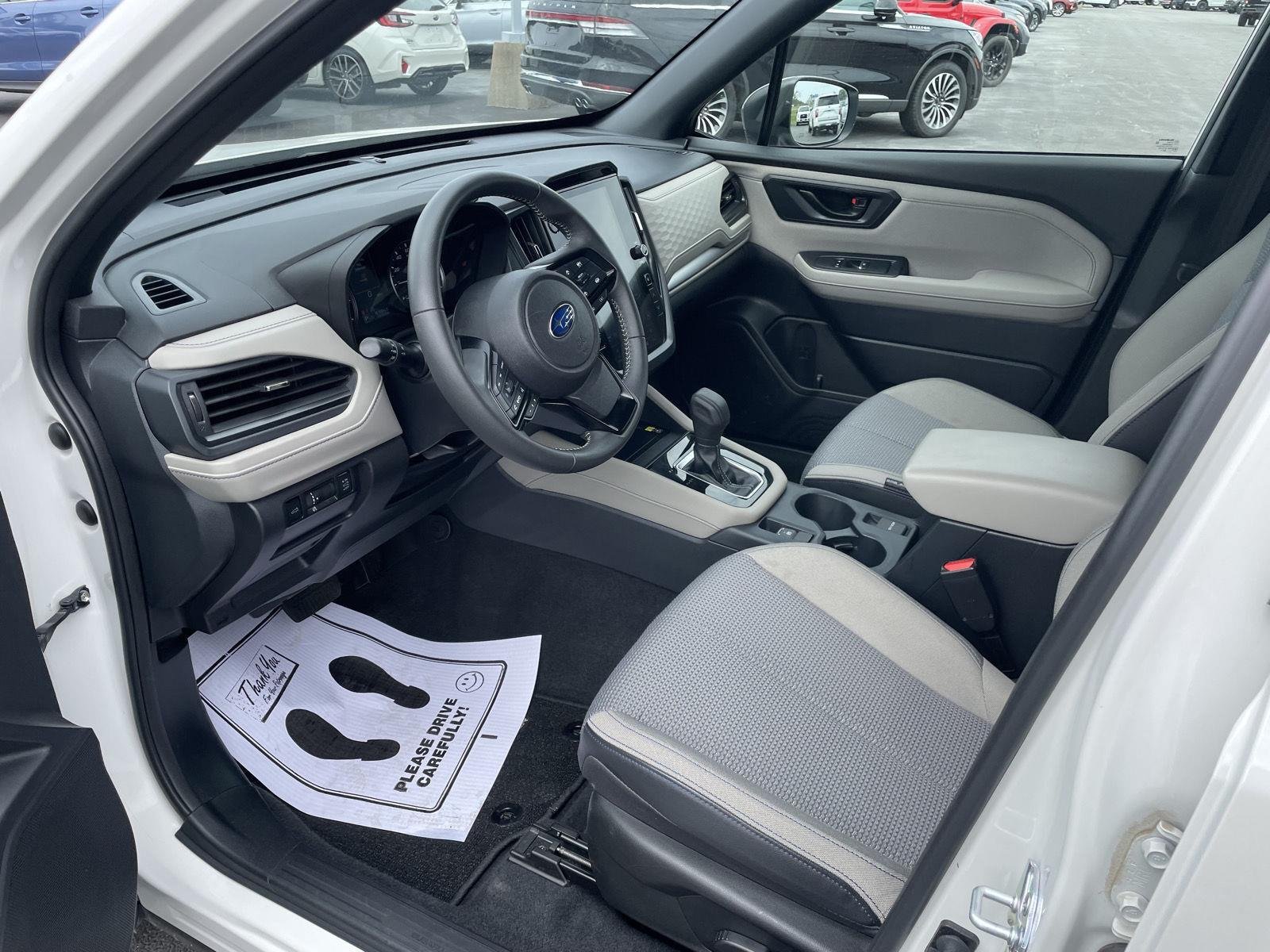 Used 2025 Crystal White Pearl Subaru Premium image 9