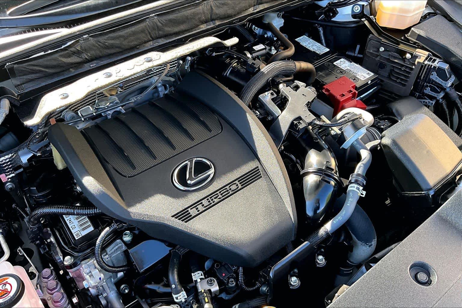 Used 2024 Eminent White Pearl Lexus Premium Plus image 32