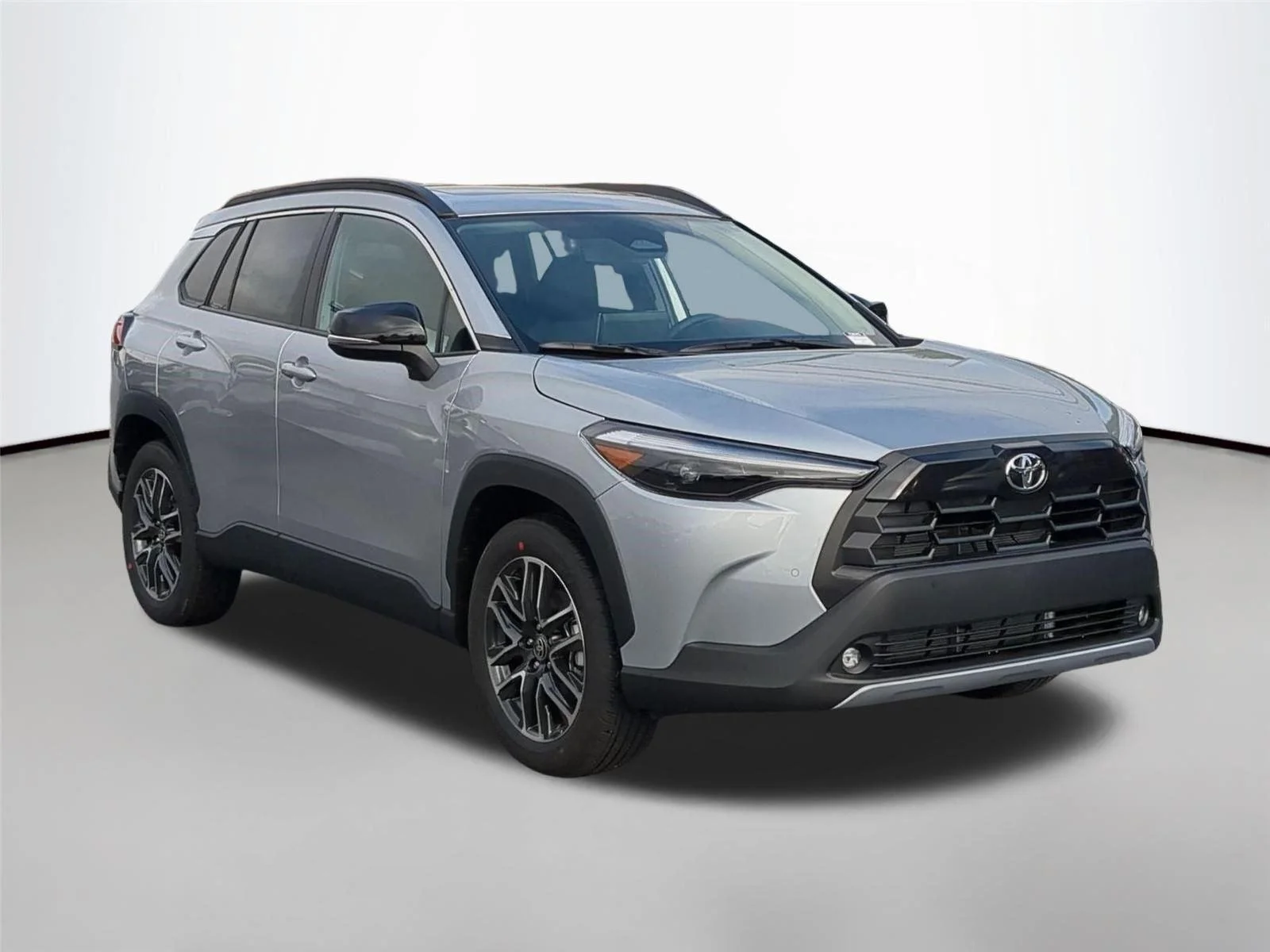 Used 2026 Sonic Silver Toyota XLE image 7