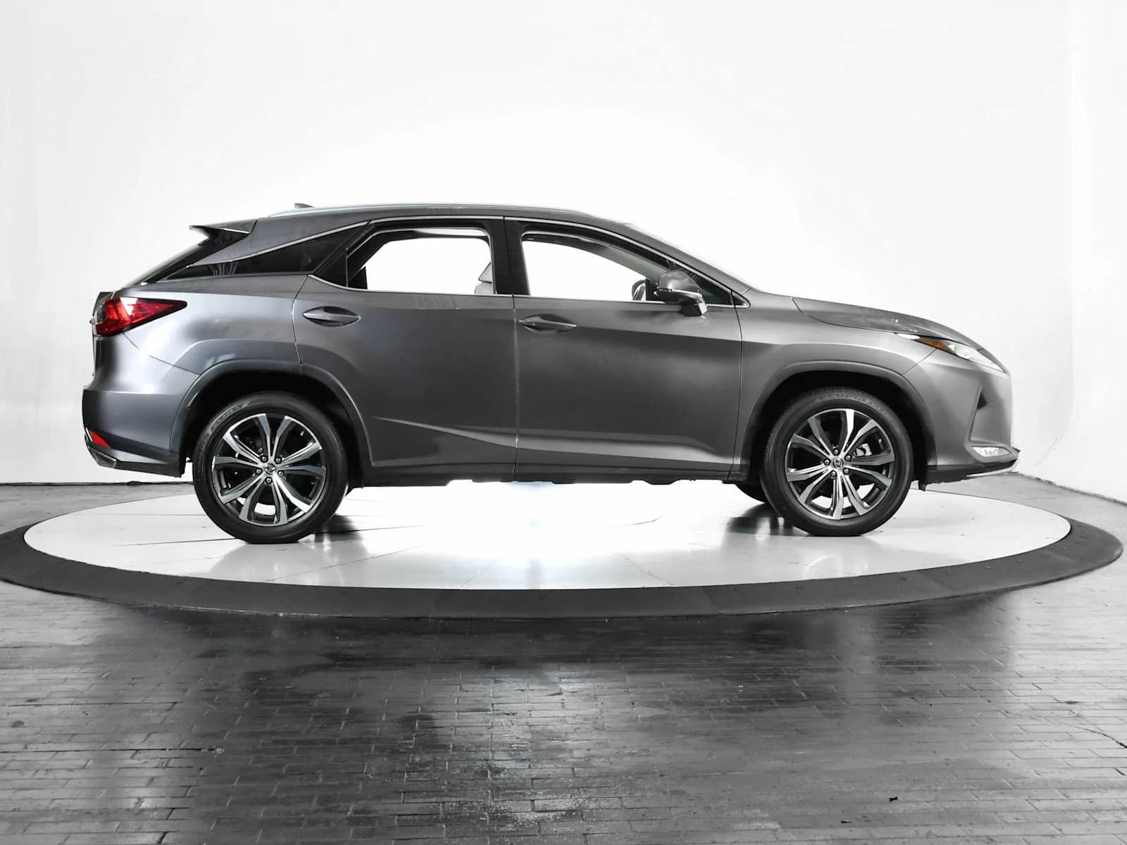 Used 2022 Nebula Gray Pearl Lexus  image 8