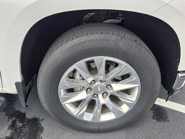 Certified Used 2019 IRIDESCENT PEARL TRICOAT Chevrolet LTZ image 8
