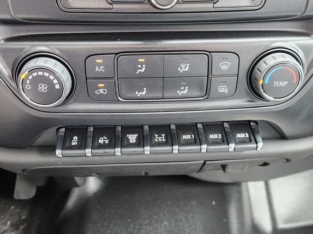 New 2023 Summit White Chevrolet Work Truck image 18