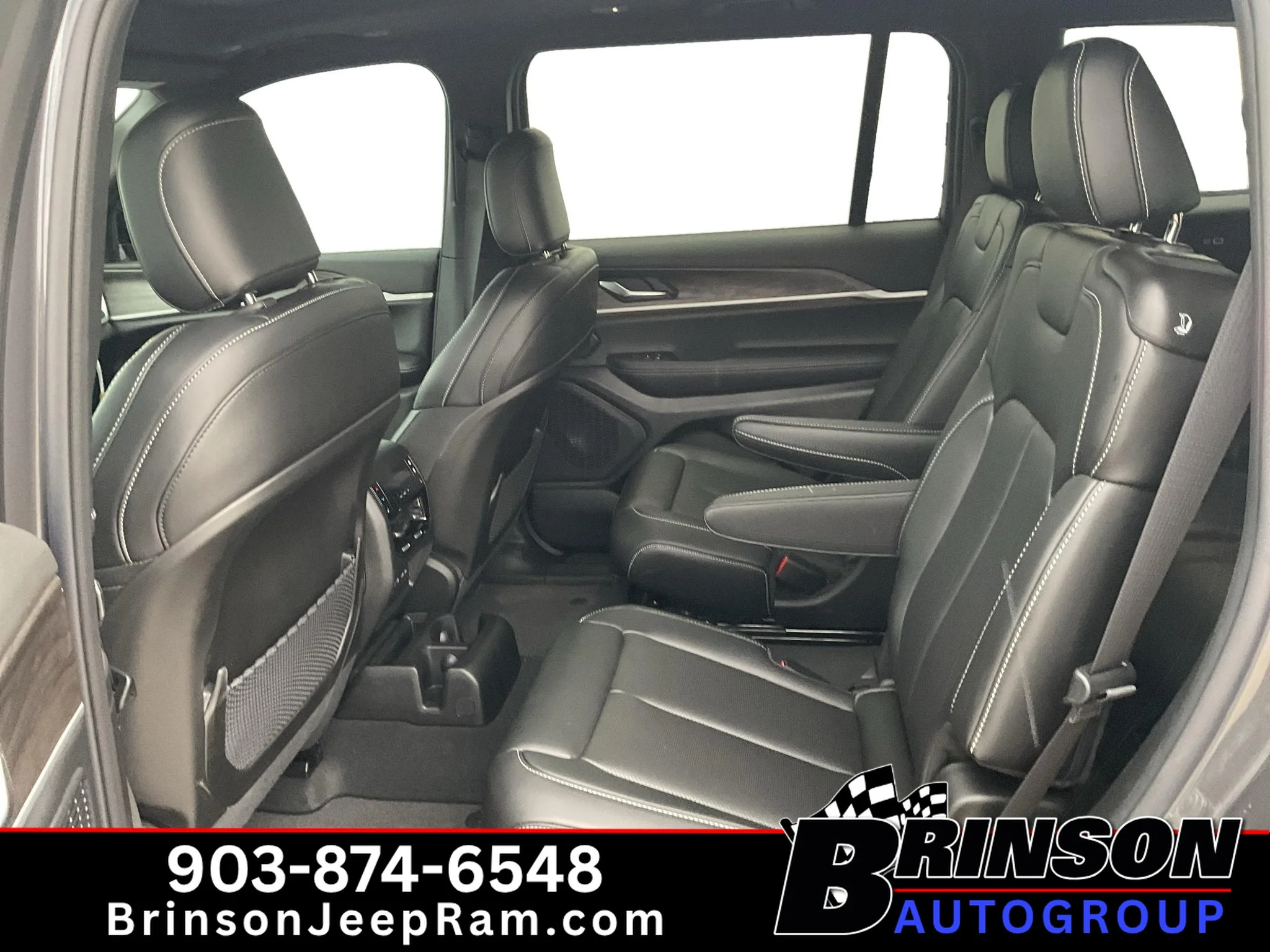 New 2026 baltic gray metallic clearcoat Jeep Limited image 8