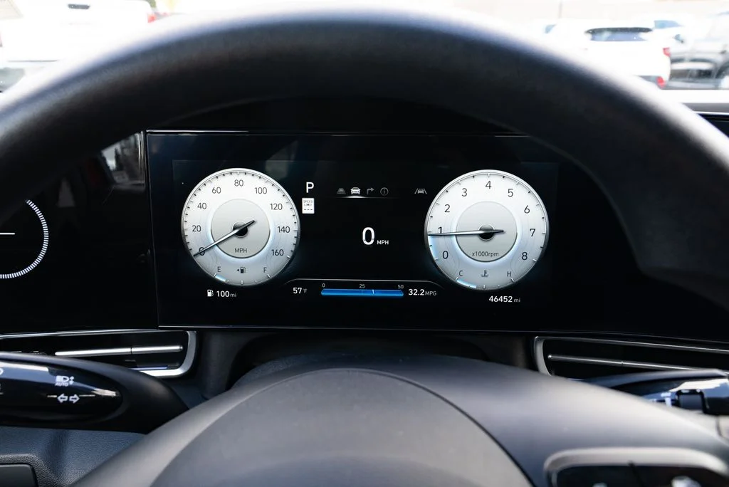 Used 2024 Red Hyundai SEL image 12