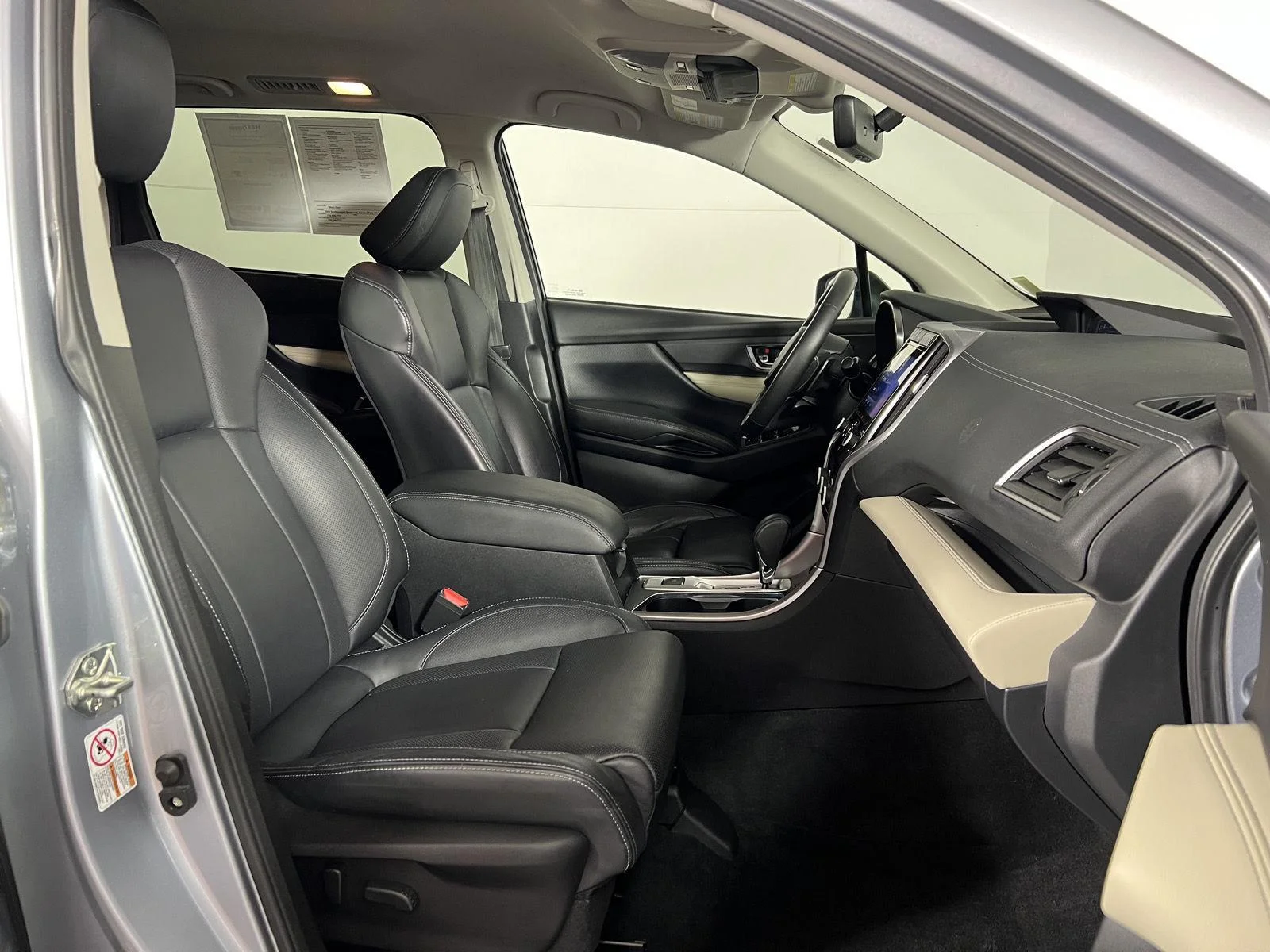 Used 2020 Ice Silver Metallic Subaru Limited image 23