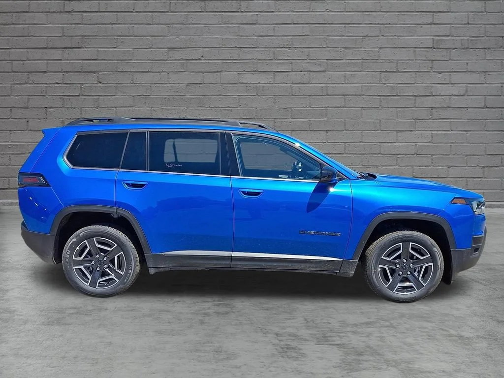 New 2026 Hydro Blue Pearlcoat Jeep Limited image 9