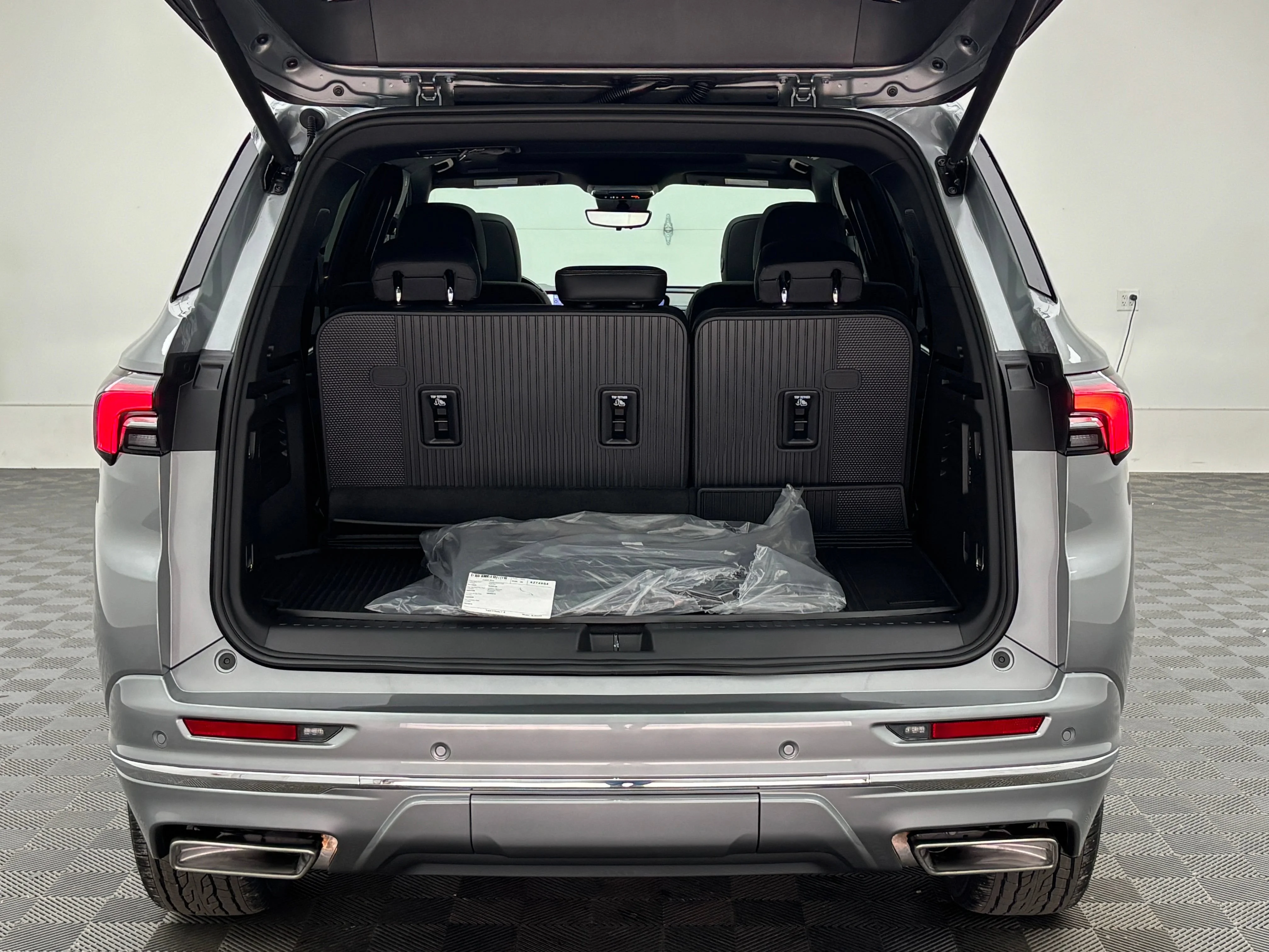 2026 Buick Enclave Avenir - Photo 13