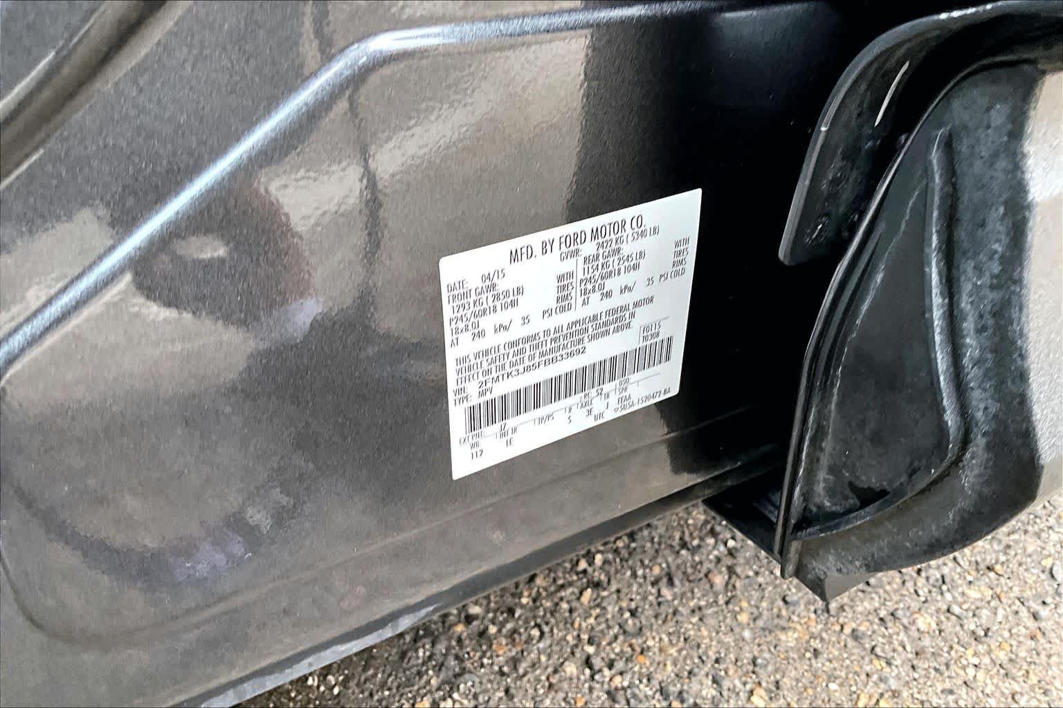 Used 2015 Magnetic Metallic Ford SEL image 36