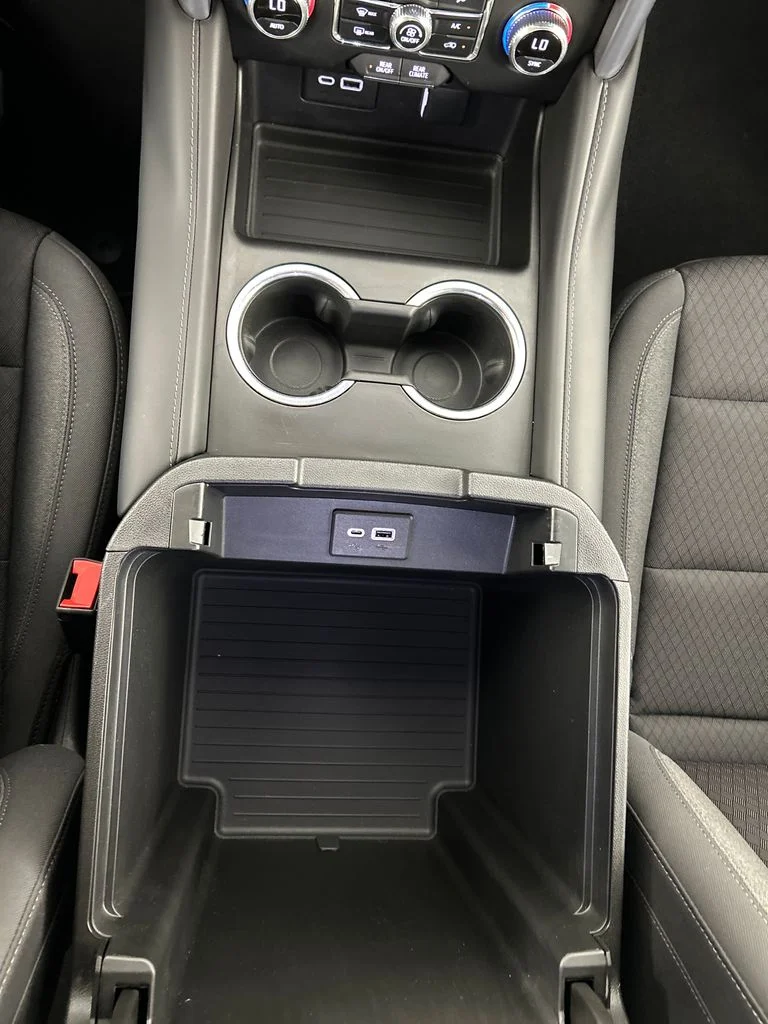 Used 2022 White GMC SLE image 15
