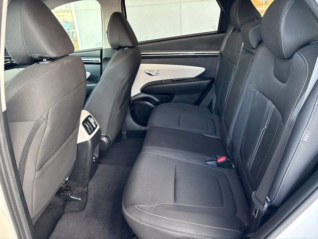 Used 2024 White Pearl Hyundai SEL image 28