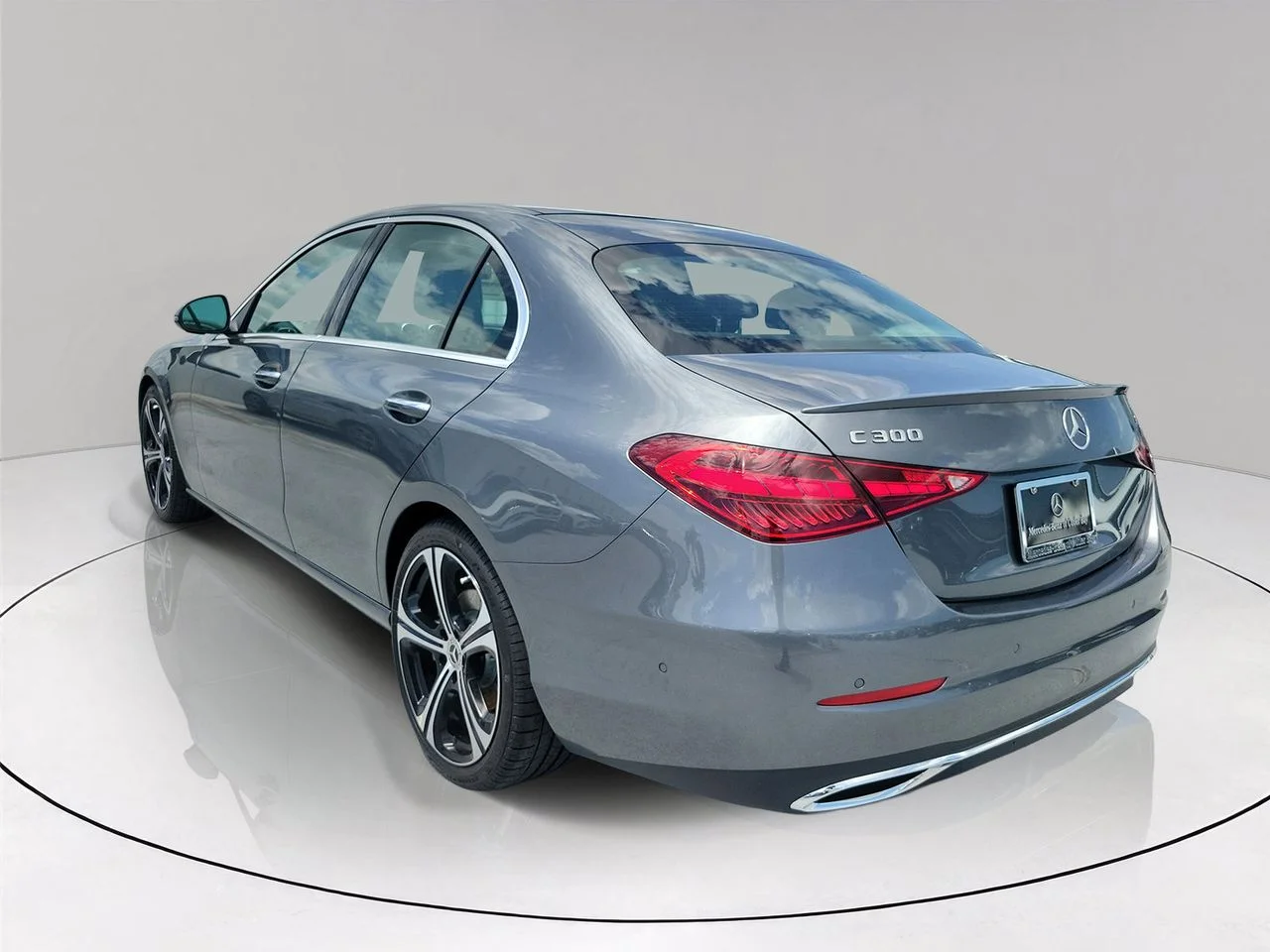 New 2026 Selenite Grey Metallic Mercedes-Benz C 300 image 2