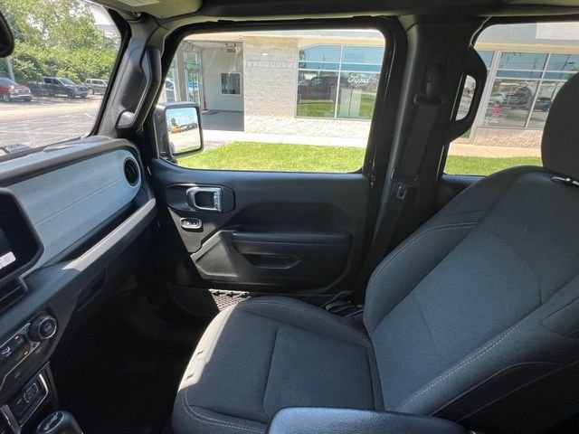 Used 2024 Black Jeep Sport S image 20