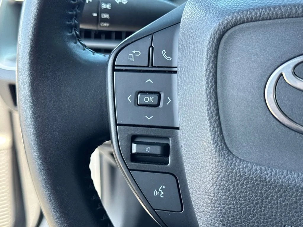 Certified Used 2024  Toyota LE image 22