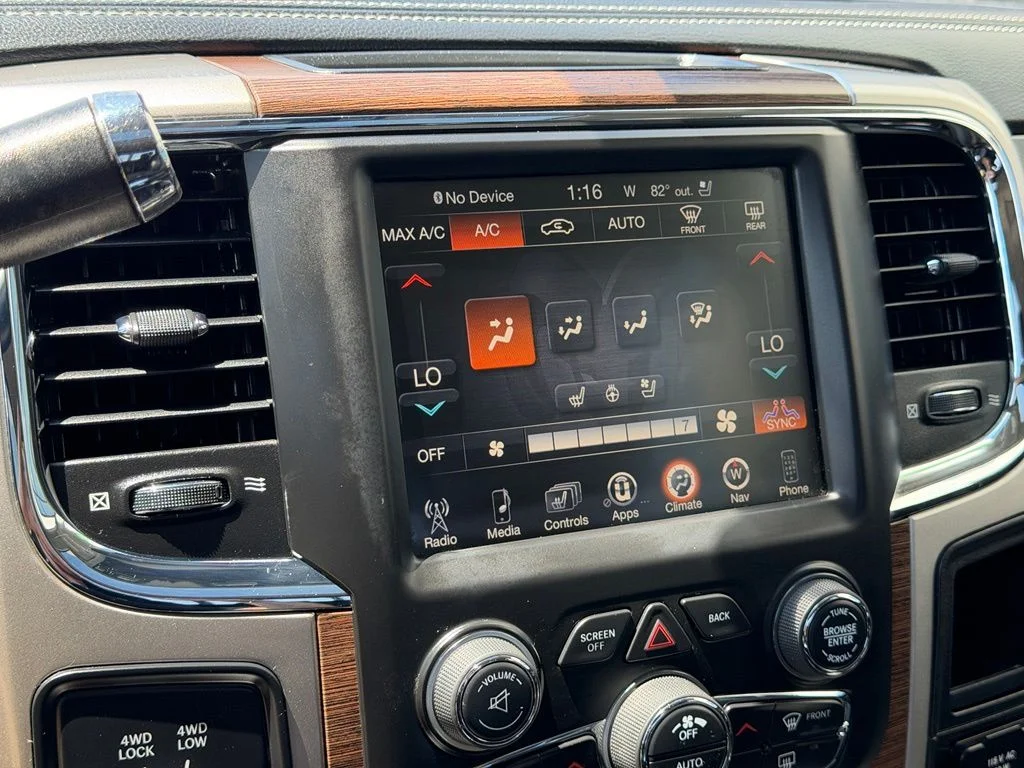 Used 2017 Silver Ram Laramie image 10