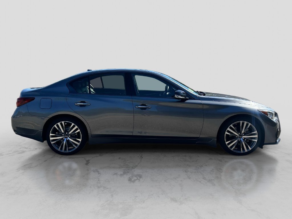 Used 2023 Gray INFINITI SENSORY image 6
