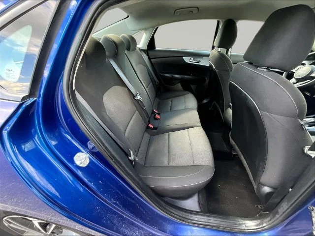 Used 2023 Blue Kia LXS image 25