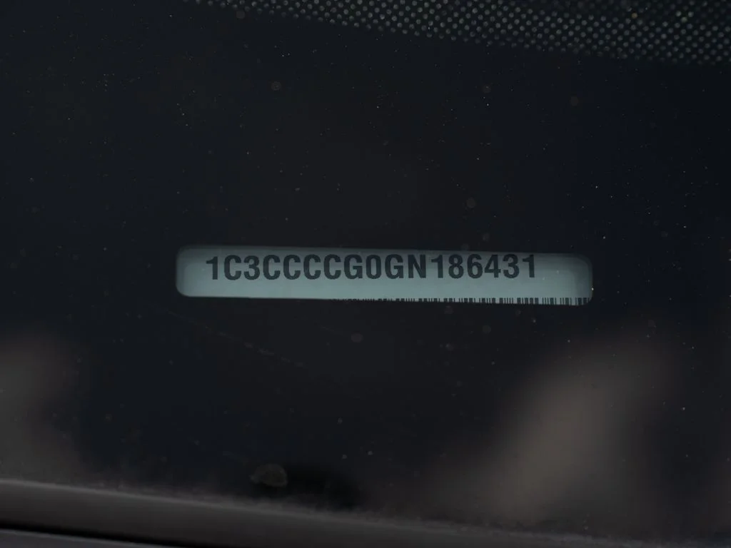 Used 2016 Blue Chrysler C image 31