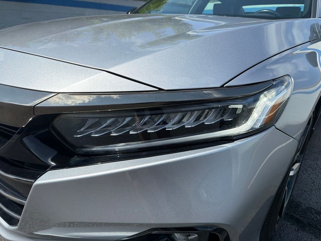 Certified Used 2022 Lunar Silver Metallic Honda Sport image 9